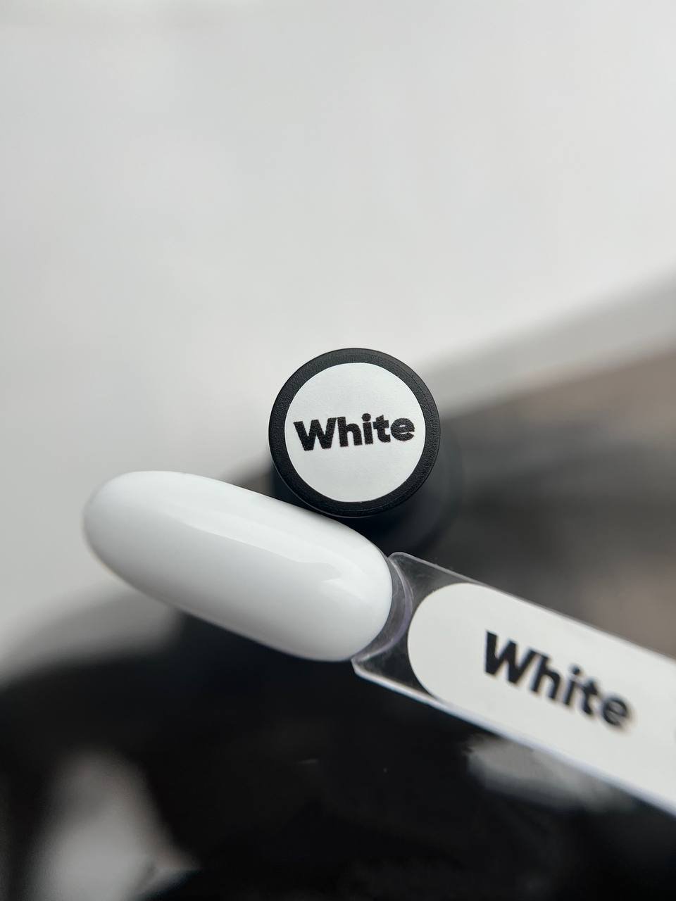 1000049612.jpg Patrisa Gel Polish WHITE 8ml - Image 1