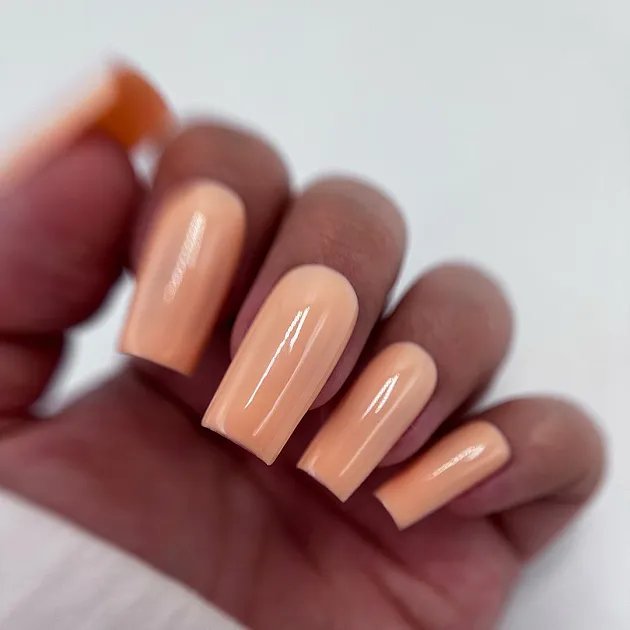 1000051210.jpg Patrisa Gel Polish N°7028 8ml - Image 1