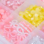 Kutija sa mašnom i bisernim ukrasima BKHZ-012 - Image 2